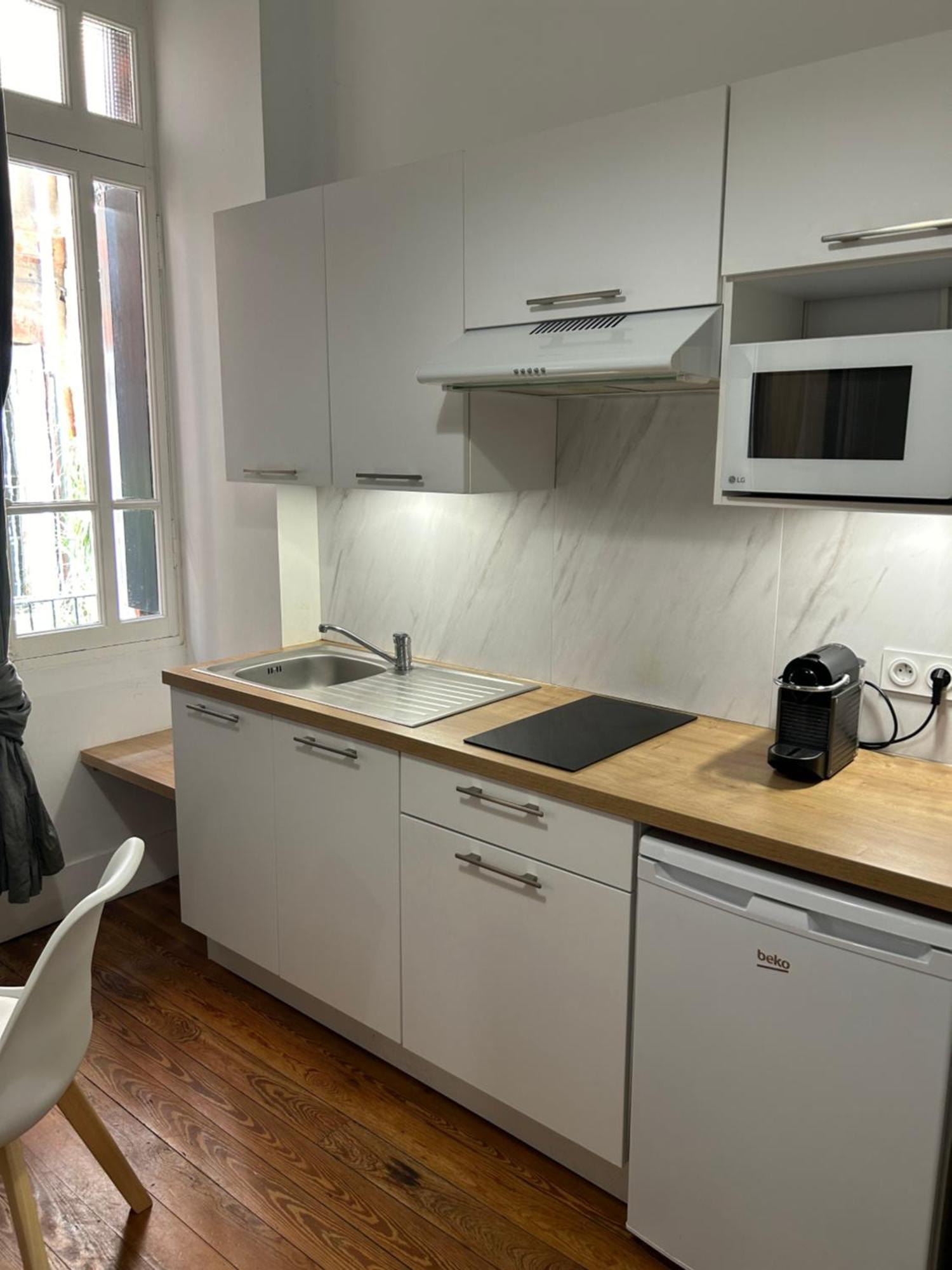 Le Toulousain 001 - Calme En Rez-de-chaussee Avec Terrasse - Hypercentre, Quartier Jeanne D'arc Appartement
