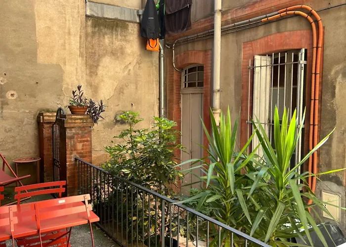 Le Toulousain 001 - Appartement Calme En Rez-De-Chaussee Avec Terrasse - Hypercentre, Quartier Jeanne D\'Arc